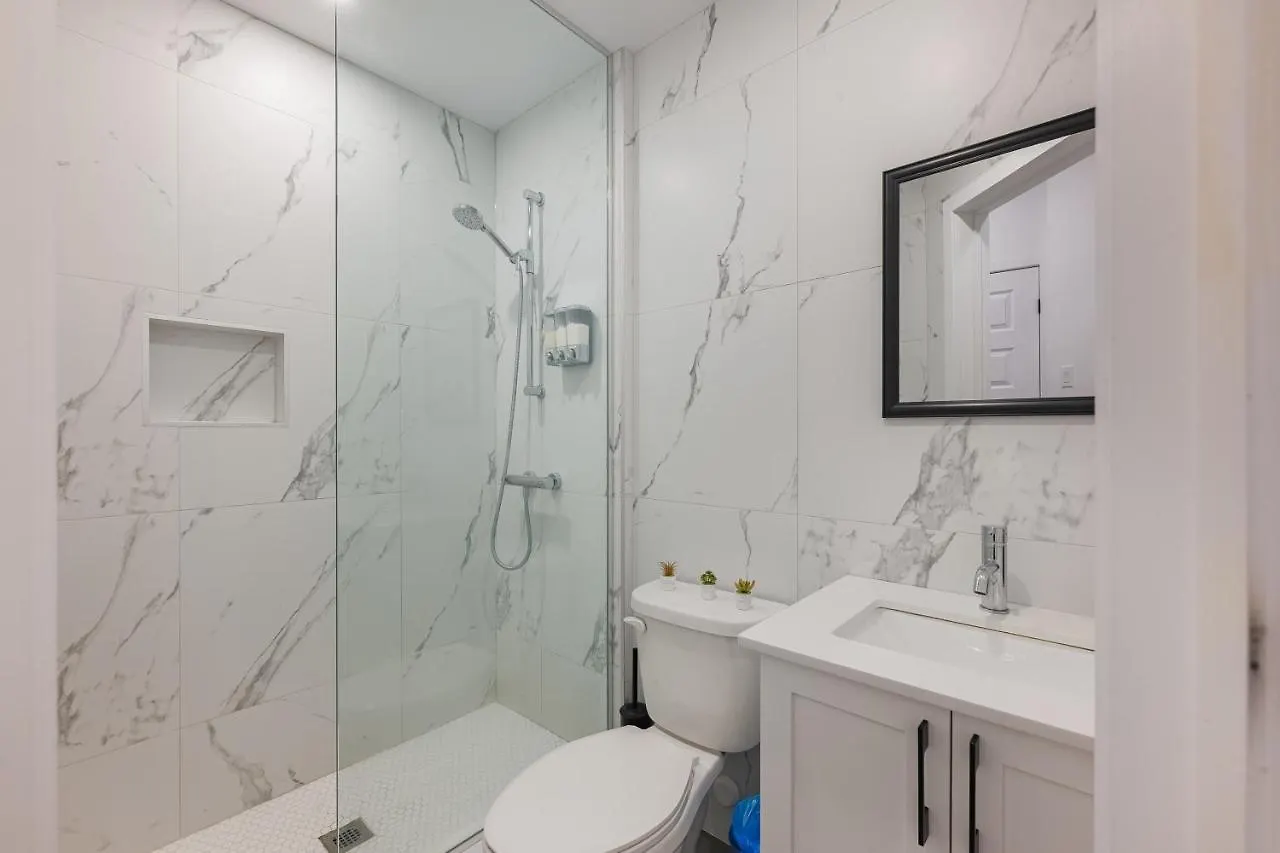 M11 Luxury 2Br Sofa Bed In The Heart Of Plateaumile-End Apartment Montreal Canada