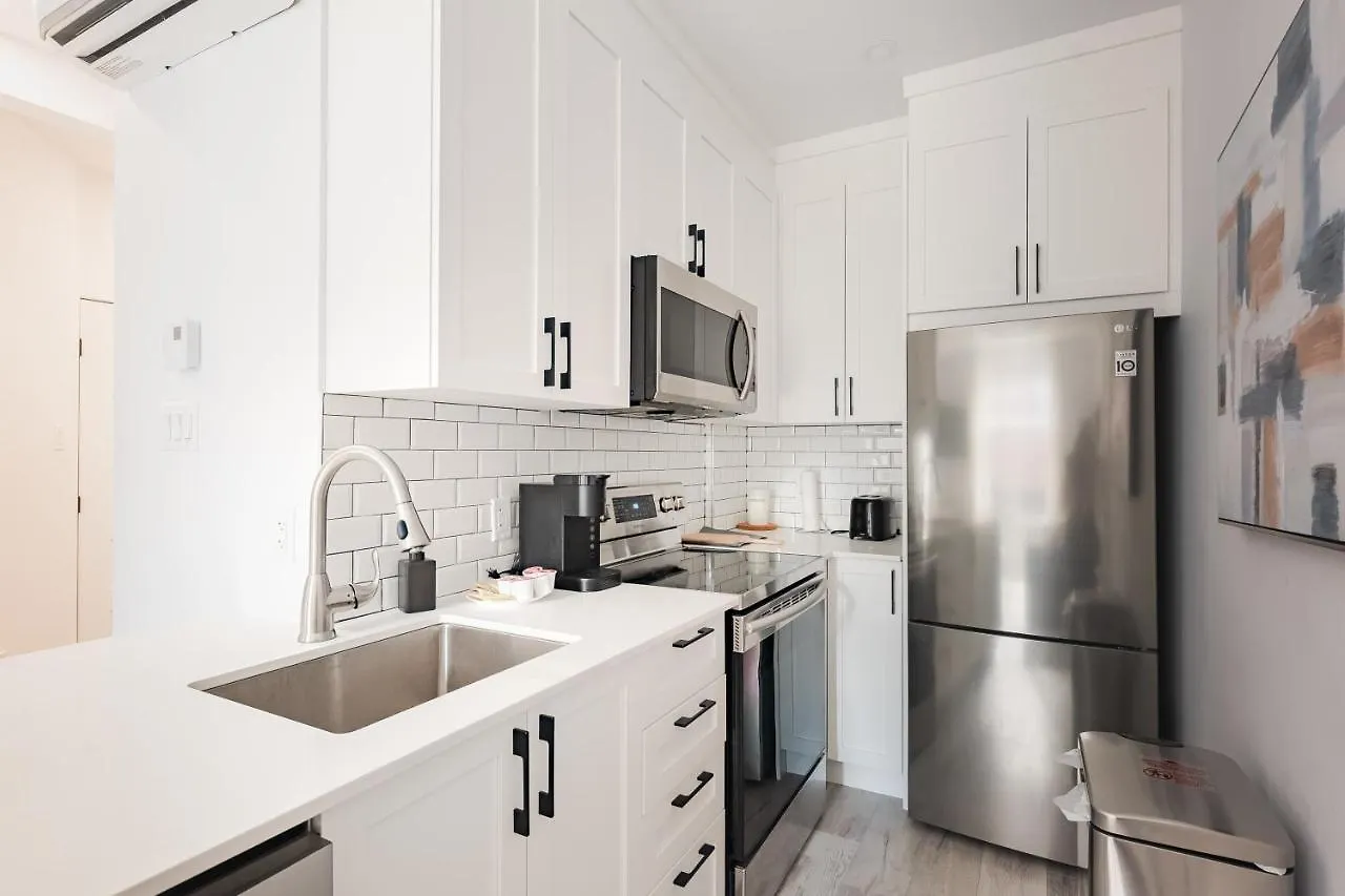 M11 Luxury 2Br Sofa Bed In The Heart Of Plateaumile-End Apartment Montreal Canada